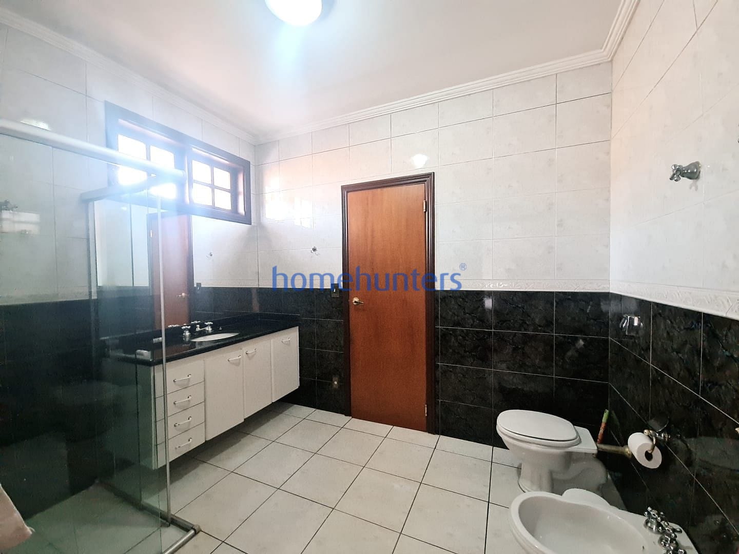 Casa para alugar com 4 quartos, 516m² - Foto 16