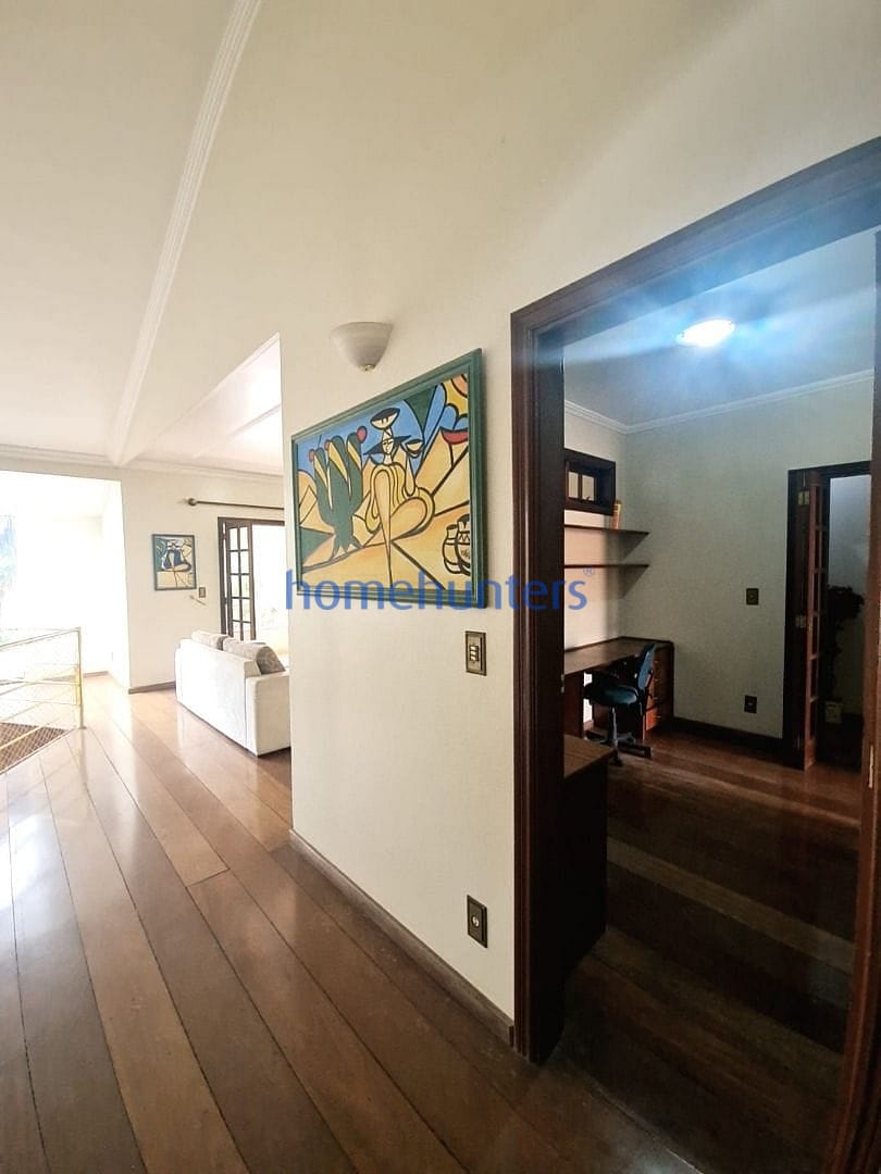 Casa para alugar com 4 quartos, 516m² - Foto 12