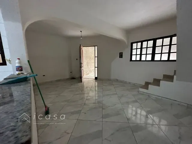 Casa com 196m² 3 quartos e 2 banheiros, à venda, no bairro Borda da Mata em Caçapava