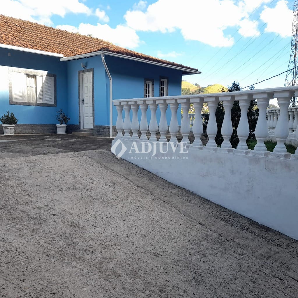 Casa à venda com 2 quartos, 108m² - Foto 5