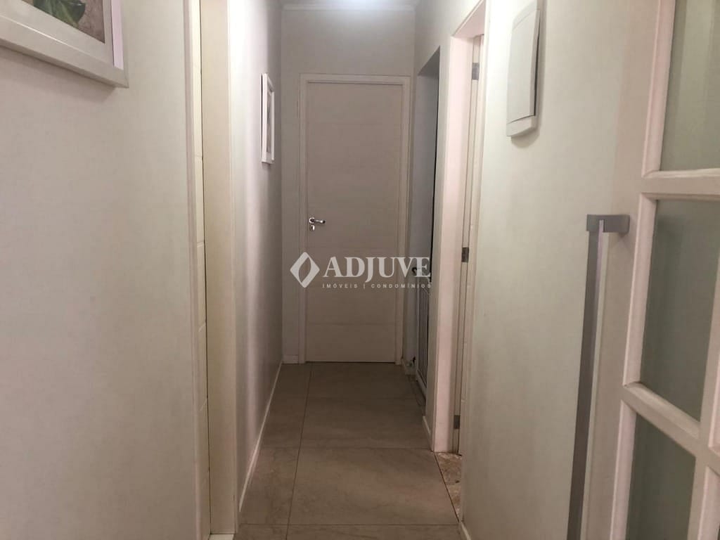 Casa à venda com 2 quartos, 108m² - Foto 14