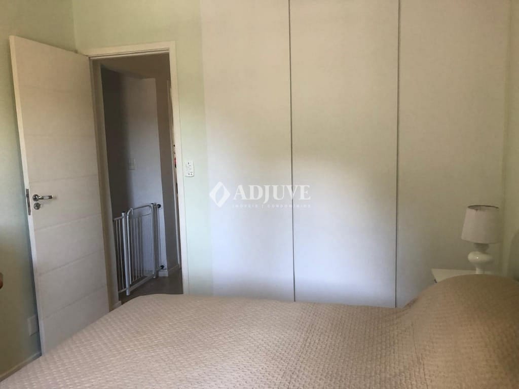 Casa à venda com 2 quartos, 108m² - Foto 11