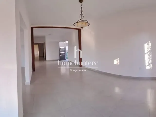Casa com 308m² 3 quartos e 4 banheiros, à venda, no bairro Santa Rosa em Vinhedo