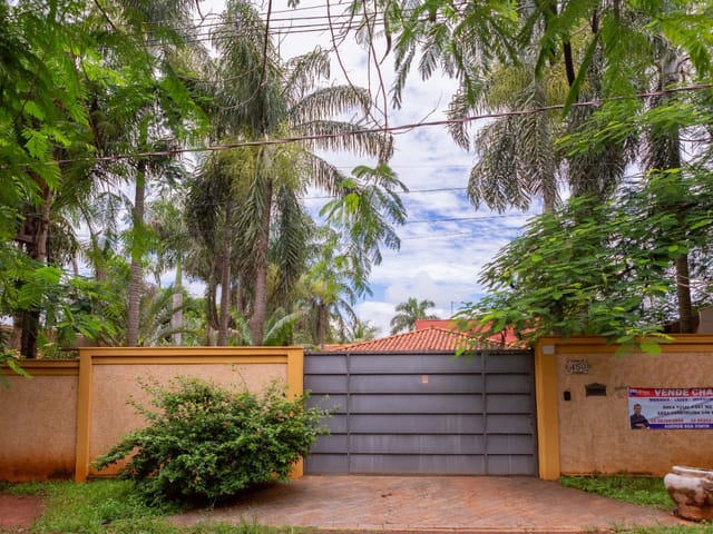 Foto do Casa - Casa tipo para venda em Jardim Morumbi com 4 quartos, sendo 2 suítes, 348m² | Lares e Andares Imóveis