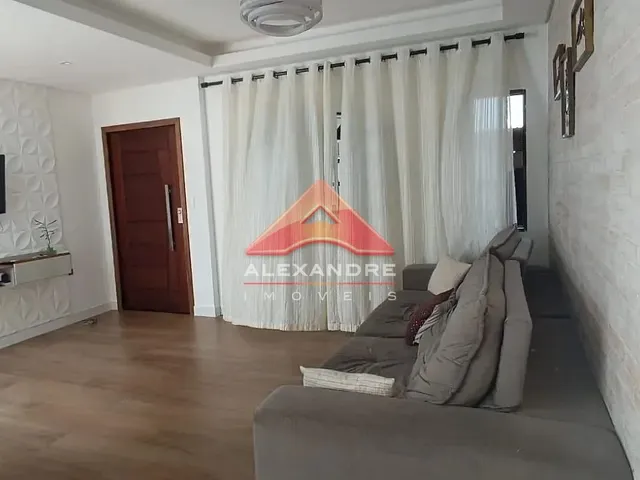 Casa com 10m² 2 quartos e 1 banheiro, à venda, no bairro Jardim Nova Detroit em São José Dos Campos