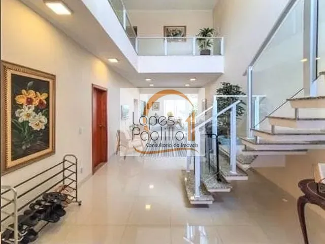 Casa com 451m² 4 quartos e 2 banheiros, à venda, no bairro Jardim Pedra Grande em Atibaia
