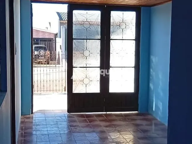 Casa 3 quartos e 2 banheiros, à venda, no bairro Chapada em Ponta Grossa