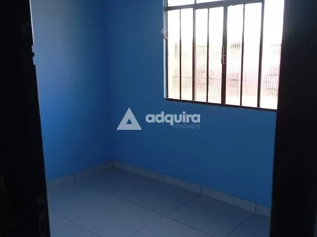 Casa 3 quartos e 2 banheiros, à venda, no bairro Chapada em Ponta Grossa