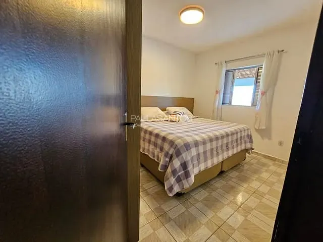 Casa com 800m² 3 quartos e 2 banheiros, à venda, no bairro Condomínio Village Serra em Araçoiaba da Serra