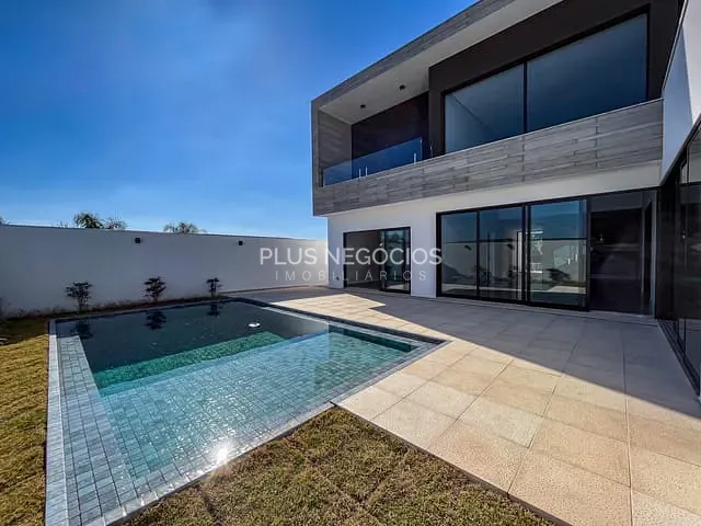Casa com 501m² 4 quartos e 6 banheiros, à venda, no bairro Alphaville Nova Esplanada 3 em Votorantim
