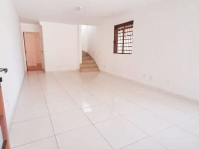 Foto do Casa - Casa tipo para venda em Vila Gertrudes com 5 quartos, sendo 2 suítes, 120m² | Lares e Andares Imóveis