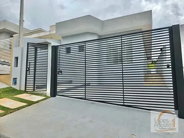 Casa com 200m² 3 quartos e 1 banheiro, à venda, no bairro Jardim Santa Fe em Bom Jesus dos Perdões
