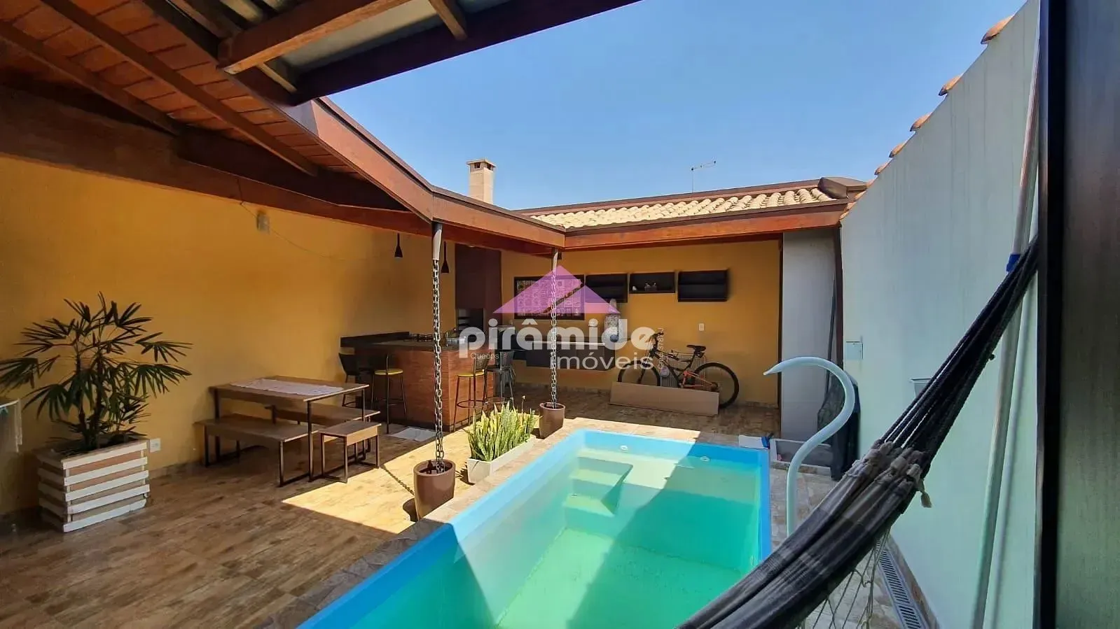 Casa, 2 quartos, 78 m² - Foto 1