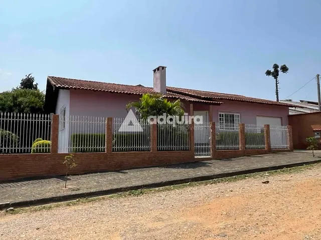 Casa 4 quartos e 3 banheiros, à venda, no bairro Jardim Carvalho em Ponta Grossa