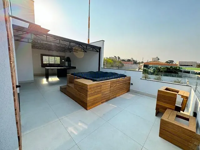 Casa com 142m² 3 quartos e 5 banheiros, à venda, no bairro Parque Taquaral em Campinas
