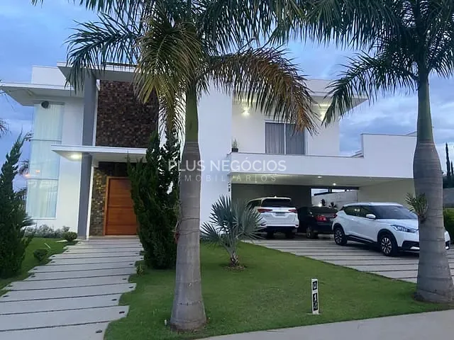 Casa com 1000m² 5 quartos e 1 banheiro, à venda, no bairro Condomínio Fazenda Alta Vista em Salto de Pirapora