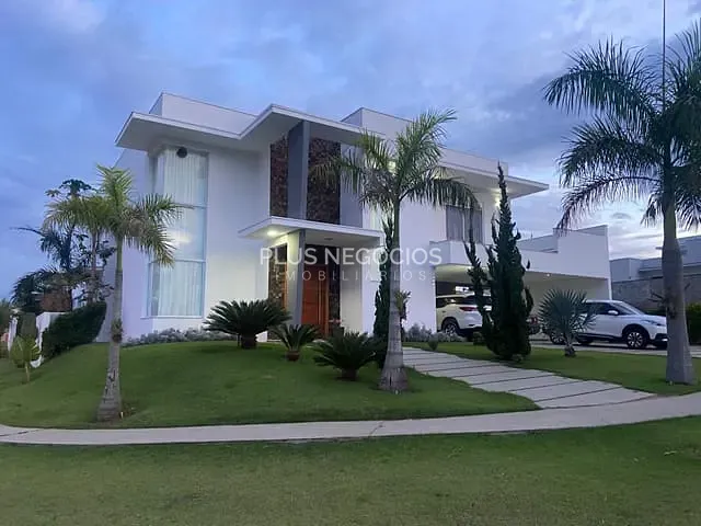 Casa com 1000m² 5 quartos e 1 banheiro, à venda, no bairro Condomínio Fazenda Alta Vista em Salto de Pirapora