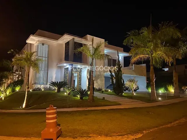 Casa com 1000m² 5 quartos e 1 banheiro, à venda, no bairro Condomínio Fazenda Alta Vista em Salto de Pirapora