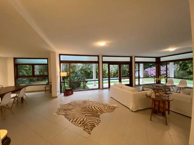 Casa com 798m² 4 quartos e 6 banheiros, à venda, no bairro Alphaville Residencial Dois em Barueri