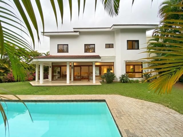 Casa com 798m² 4 quartos e 6 banheiros, à venda, no bairro Alphaville Residencial Dois em Barueri