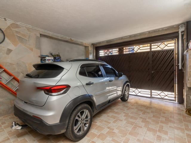 Casa com 101m² 3 quartos e 3 banheiros, à venda, no bairro Parque Edu Chaves em São Paulo