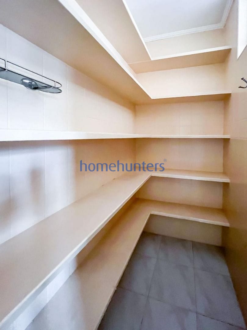 Casa à venda e aluguel com 4 quartos, 317m² - Foto 15