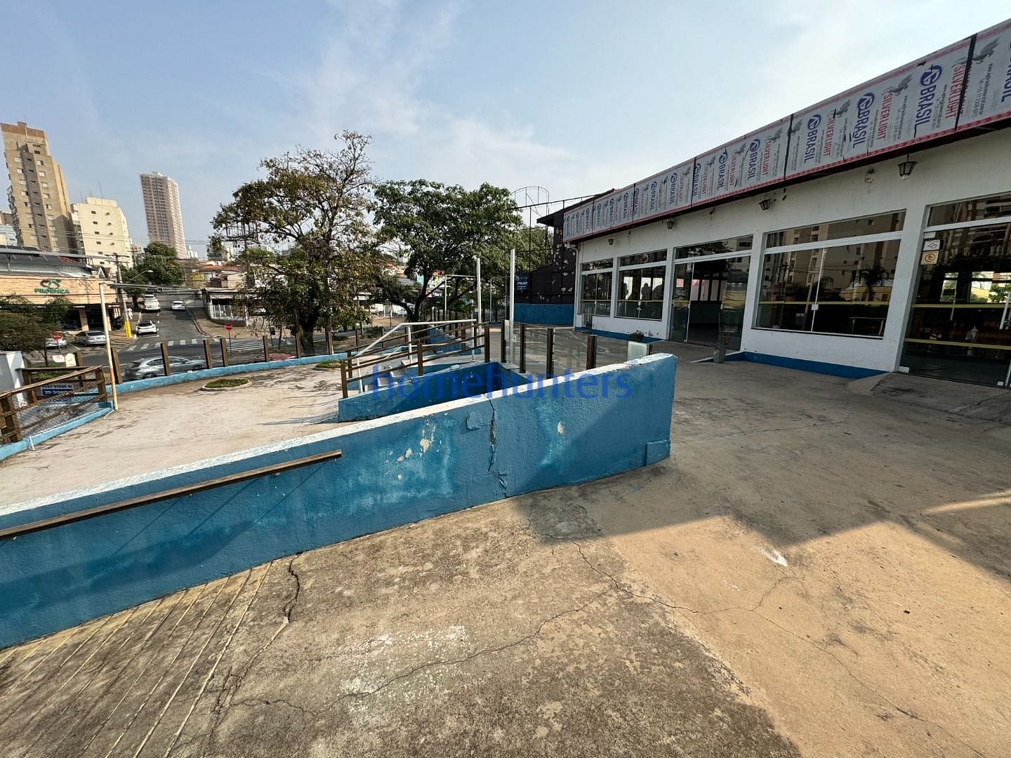 Casa para alugar com 1 quarto, 290m² - Foto 1