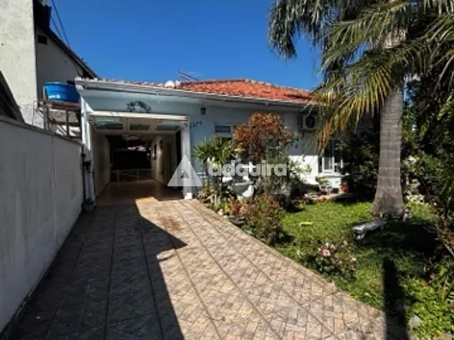 Casa 3 quartos e 2 banheiros, à venda, no bairro Xaxim em Curitiba