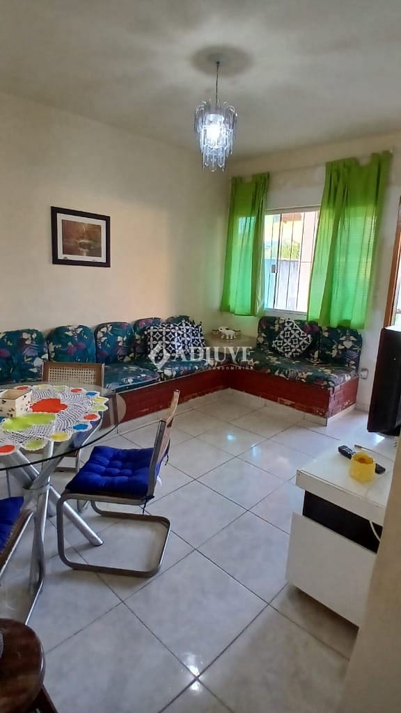 Casa à venda e aluguel com 3 quartos, 360m² - Foto 4