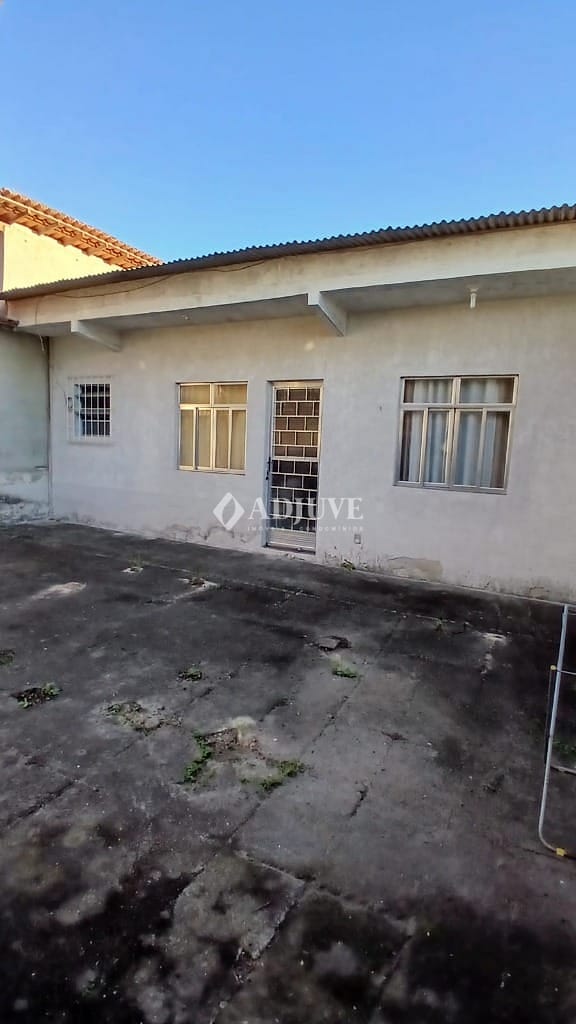 Casa à venda e aluguel com 3 quartos, 360m² - Foto 12