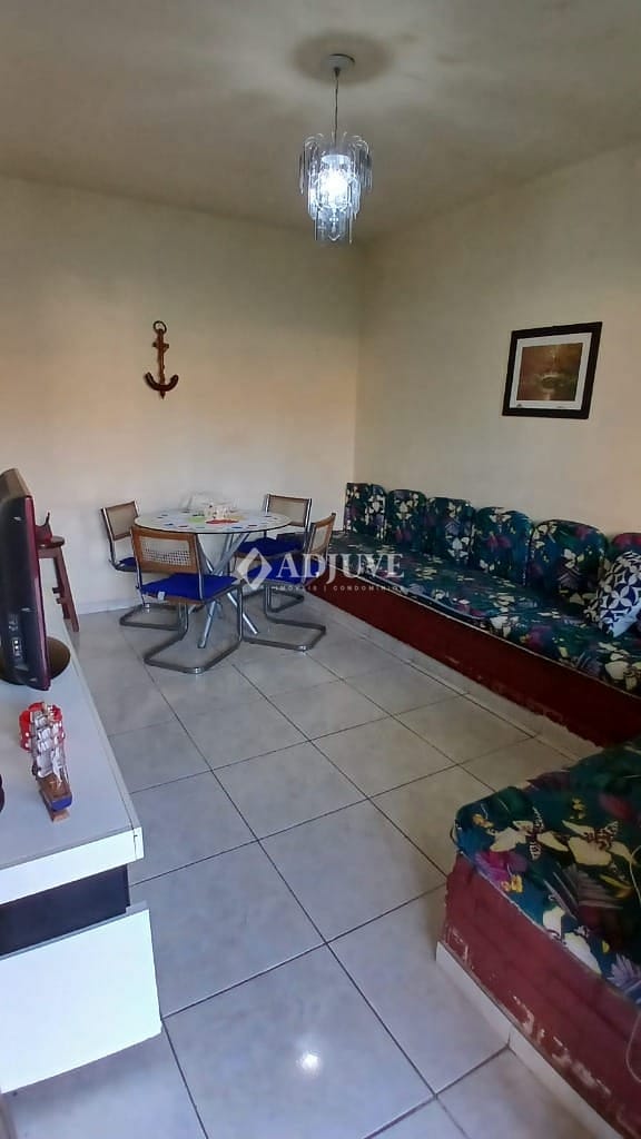 Casa à venda e aluguel com 3 quartos, 360m² - Foto 5