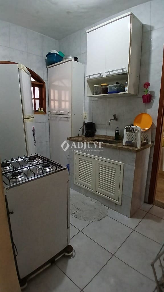 Casa à venda e aluguel com 3 quartos, 360m² - Foto 7