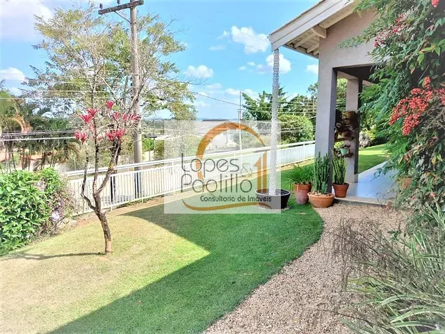 Casa com 700m² 3 quartos e 3 banheiros, à venda, no bairro Condominio Parque das Garças I em Atibaia