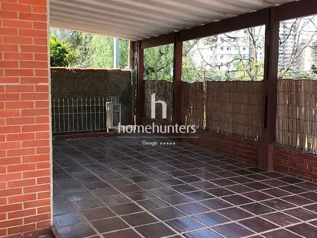 Casa com 249m² 4 quartos e 2 banheiros, para alugar, no bairro Jardim Proença em Campinas