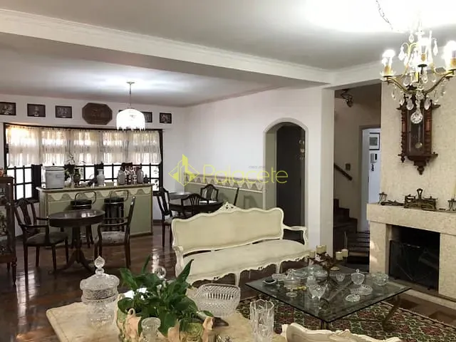 Casa com 480m² 5 quartos e 5 banheiros, à venda, no bairro Parque Palmas do Tremembé em São Paulo