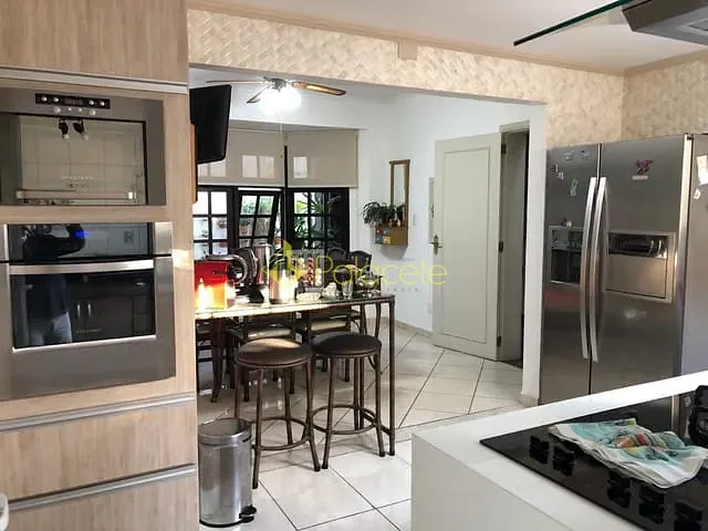 Casa com 480m² 5 quartos e 5 banheiros, à venda, no bairro Parque Palmas do Tremembé em São Paulo