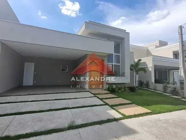 Casa com 300m² 3 quartos e 2 banheiros, à venda, no bairro Condomínio Terras do Vale em Caçapava