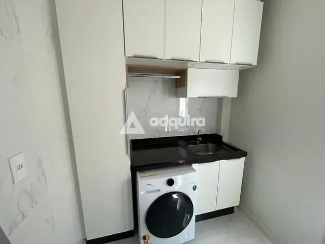 Casa com 340m² 3 quartos e 2 banheiros, à venda, no bairro Cará-cará em Ponta Grossa