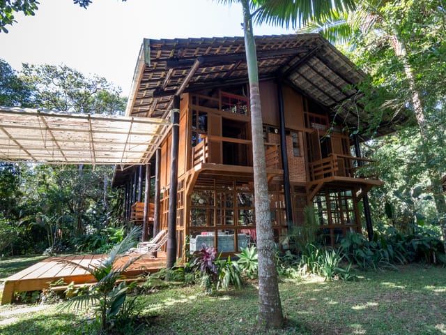 Casa com 19580m² 5 quartos e 5 banheiros, à venda, no bairro Parelheiros em São Paulo