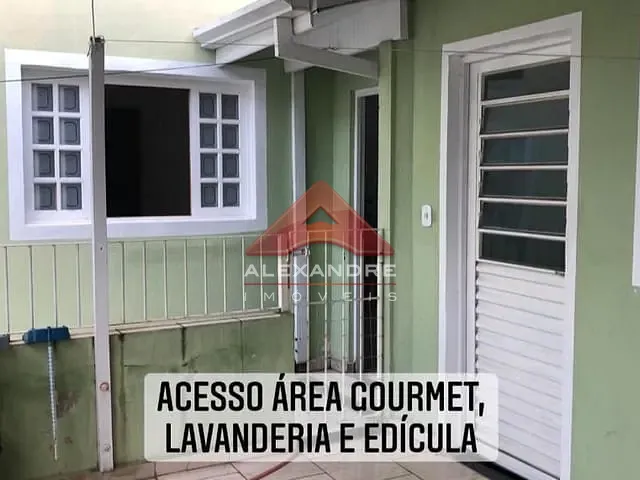 Casa com 136m² 4 quartos e 3 banheiros, à venda, no bairro Jardim das Indústrias em São José dos Campos