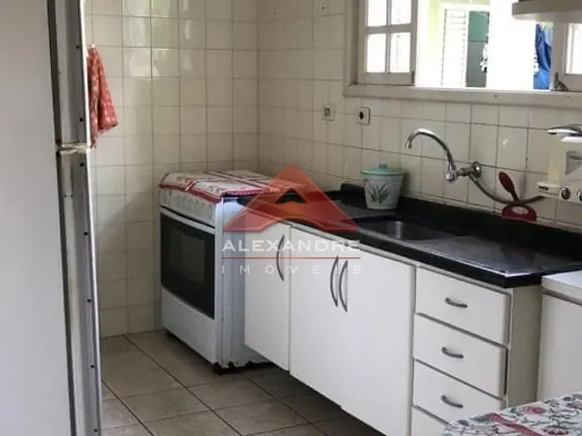 Casa com 136m² 4 quartos e 3 banheiros, à venda, no bairro Jardim das Indústrias em São José dos Campos