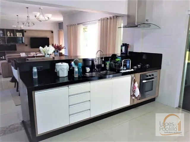 Casa com 800m² 3 quartos e 4 banheiros, à venda, no bairro Vale do Sol em Bom Jesus dos Perdões