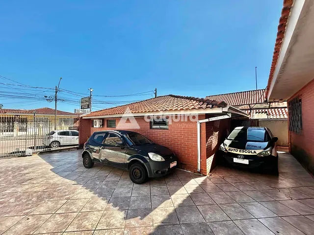 Casa à venda, no bairro Orfãs em Ponta Grossa
