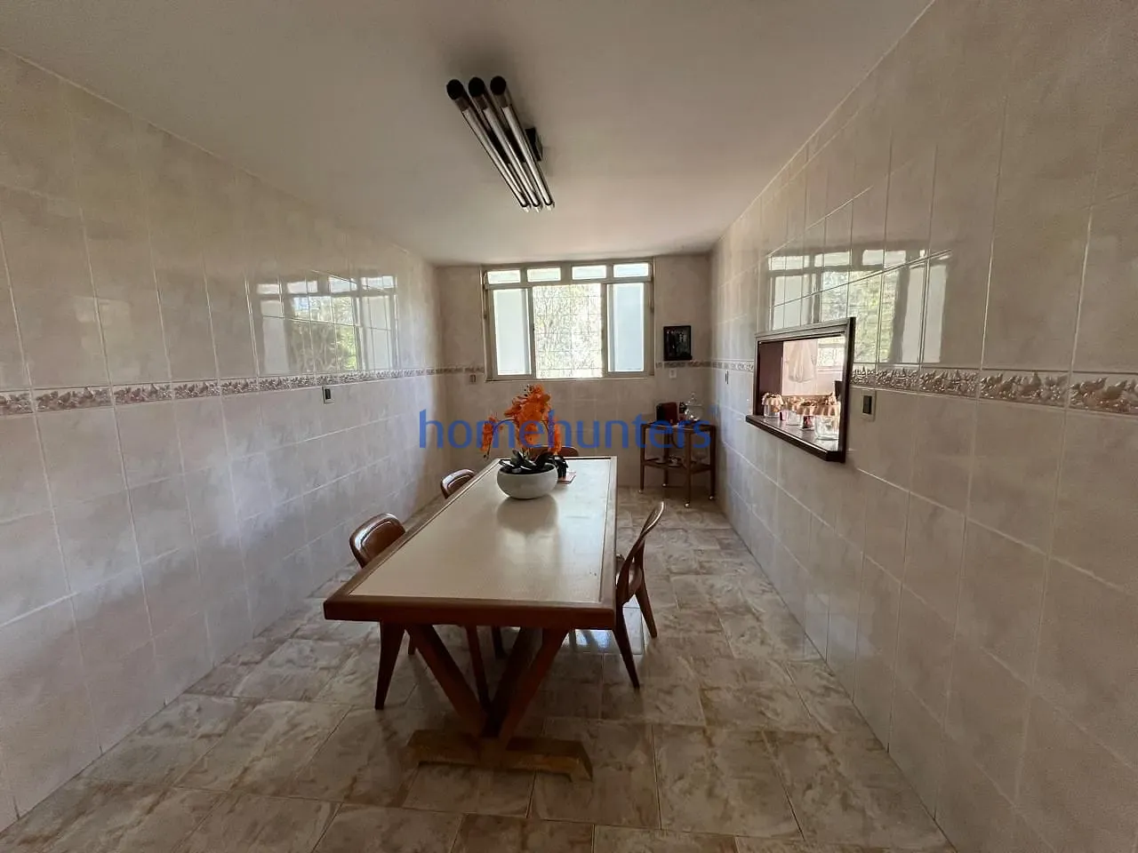 Casa, 4 quartos, 300 m² - Foto 4