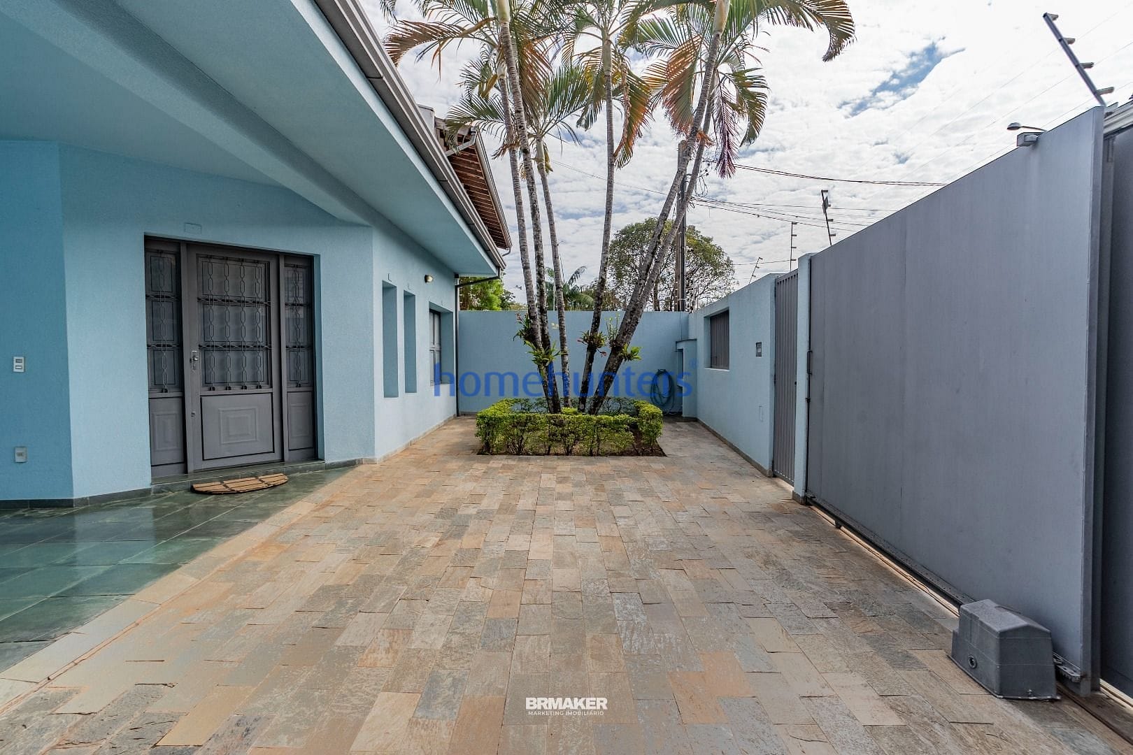 Casa à venda com 4 quartos, 339m² - Foto 4