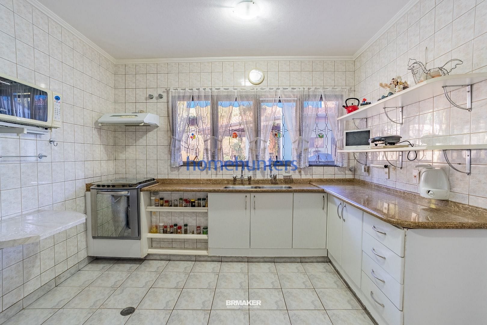 Casa à venda com 4 quartos, 339m² - Foto 16