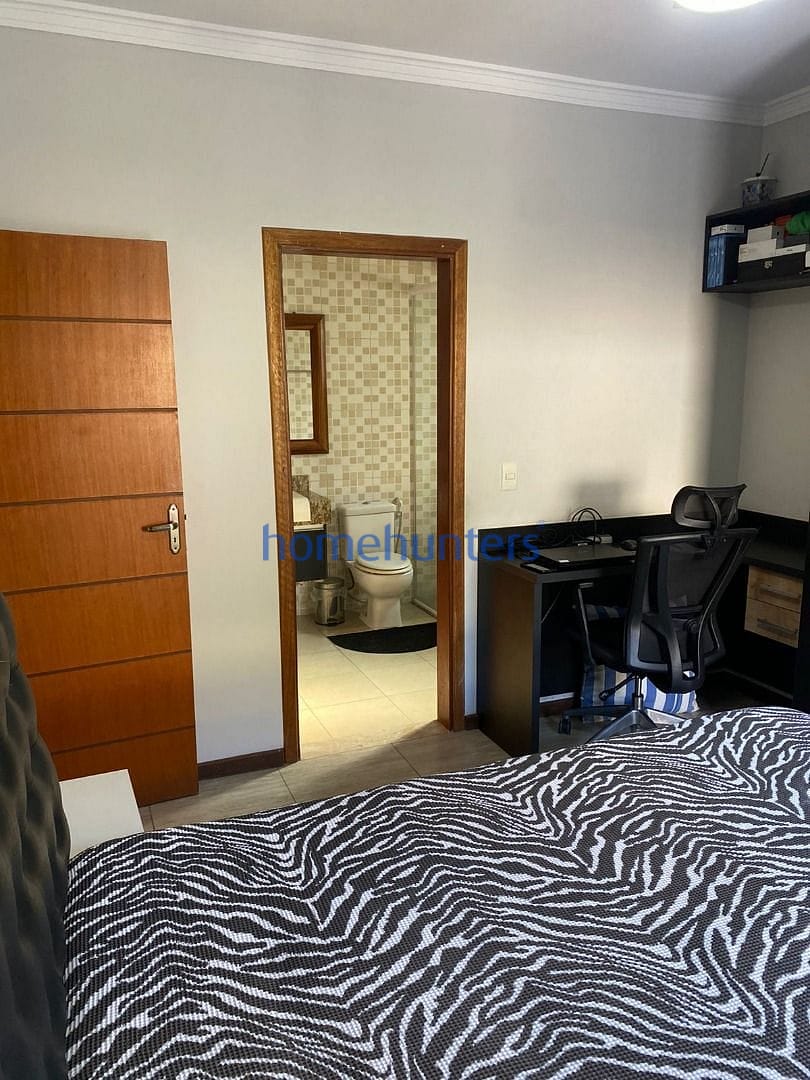 Casa à venda com 3 quartos, 236m² - Foto 14