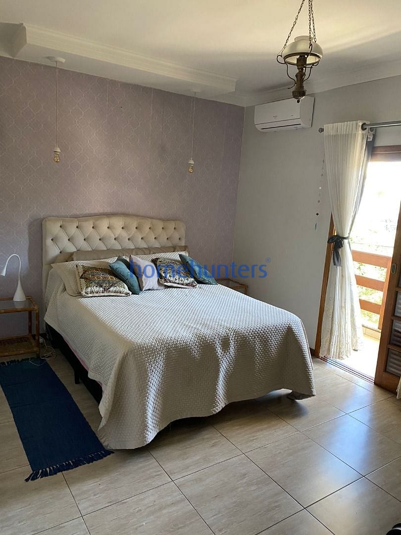 Casa à venda com 3 quartos, 236m² - Foto 10