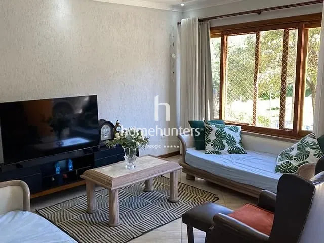 Casa com 300m² 3 quartos e 5 banheiros, à venda, no bairro Roncáglia em Valinhos