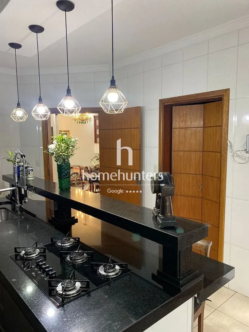 Casa, 3 quartos, 236 m² - Foto 9